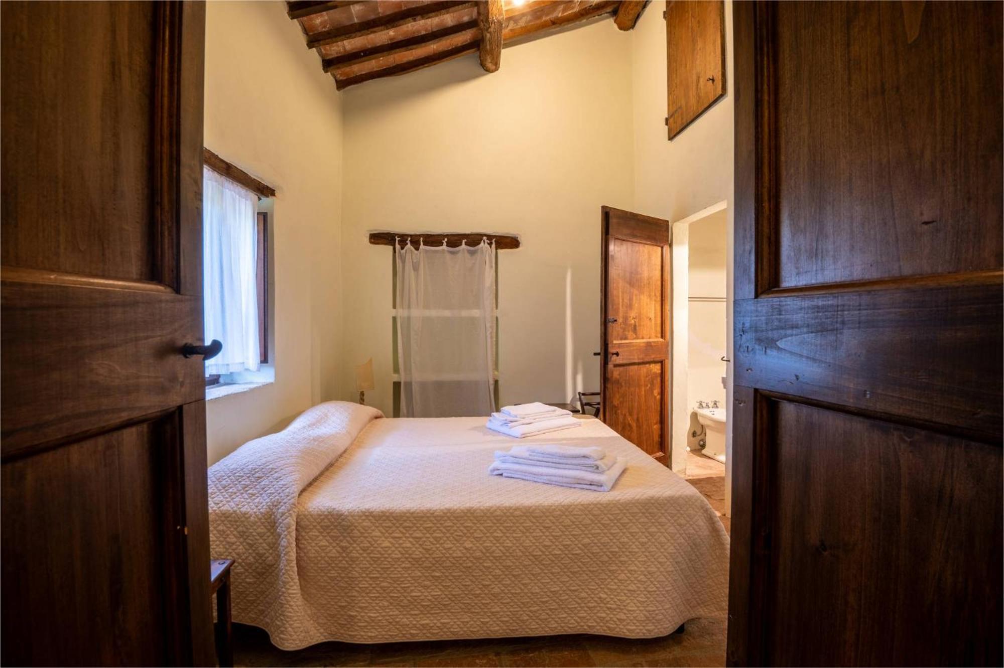 Antognola Castello Valenzino Bed & Breakfast エクステリア 写真