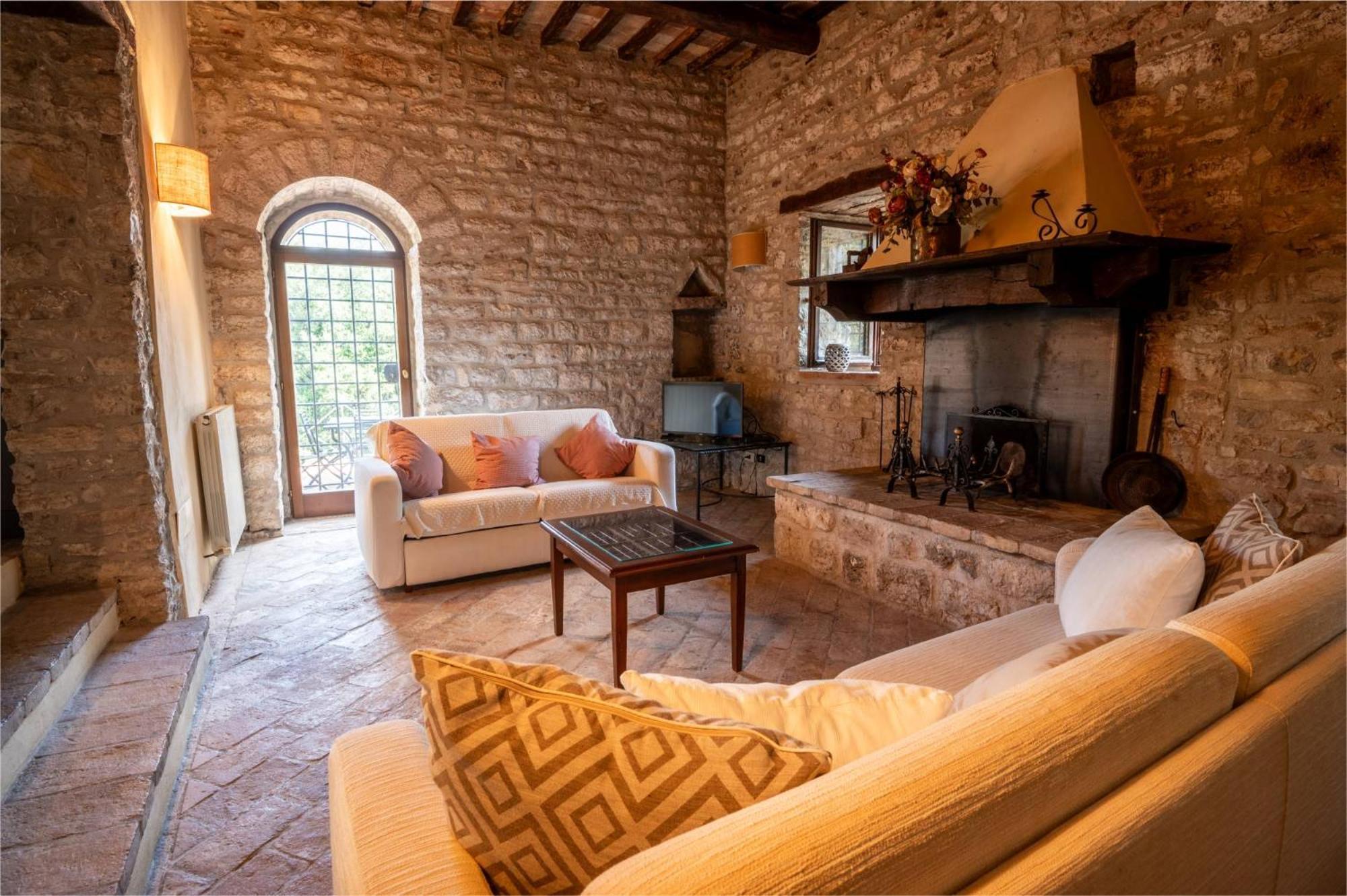 Antognola Castello Valenzino Bed & Breakfast エクステリア 写真
